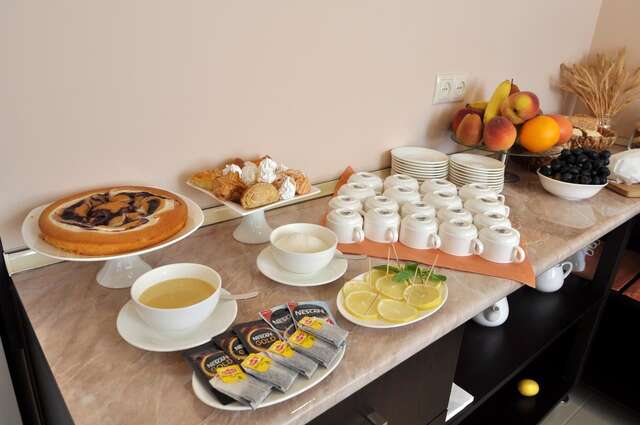 Отель Albert House Hotel and Tours Ереван-43