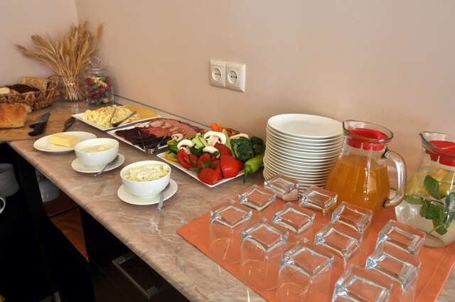 Отель Albert House Hotel and Tours Ереван-44