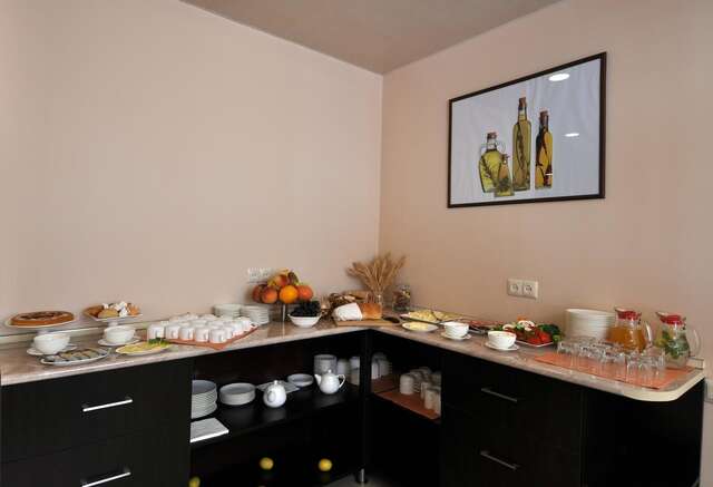 Отель Albert House Hotel and Tours Ереван-47